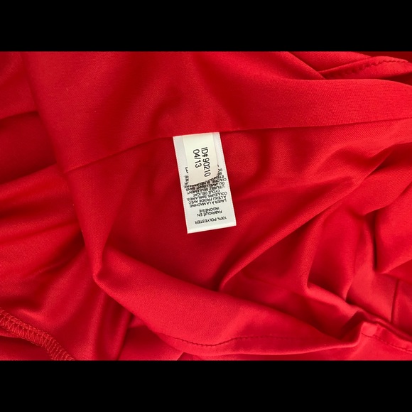 Express red dress, heart shape, size 10 - Picture 6 of 11